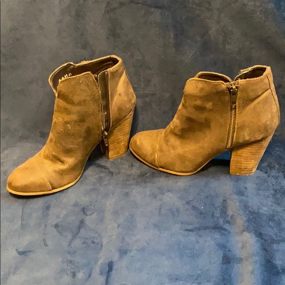 Brown Faux Zipper Leather Booties - Picture 2 of 4